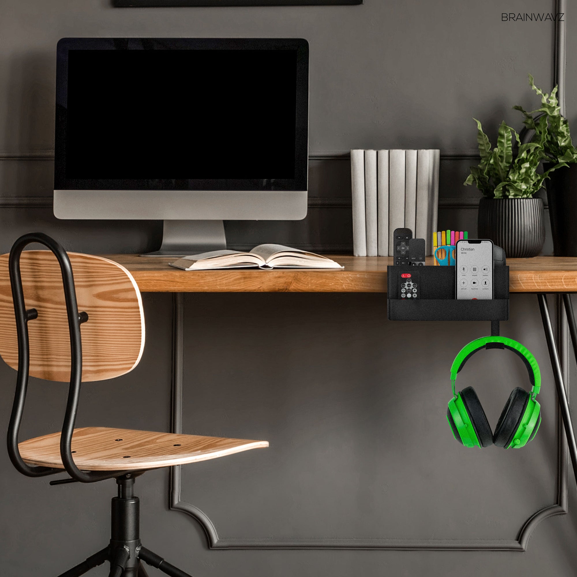 حامل حامل لسماعات الرأس والهواتف والأدوات المكتبية وجهاز التحكم عن بعد للطاولات والمكاتب، سهل التركيب، مشبك قابل للتعديل، مناسب لأحجام مختلفة من أجهزة التحكم عن بعد والأقلام وأقلام الرصاص وسماعات الرأس والهواتف والمزيد