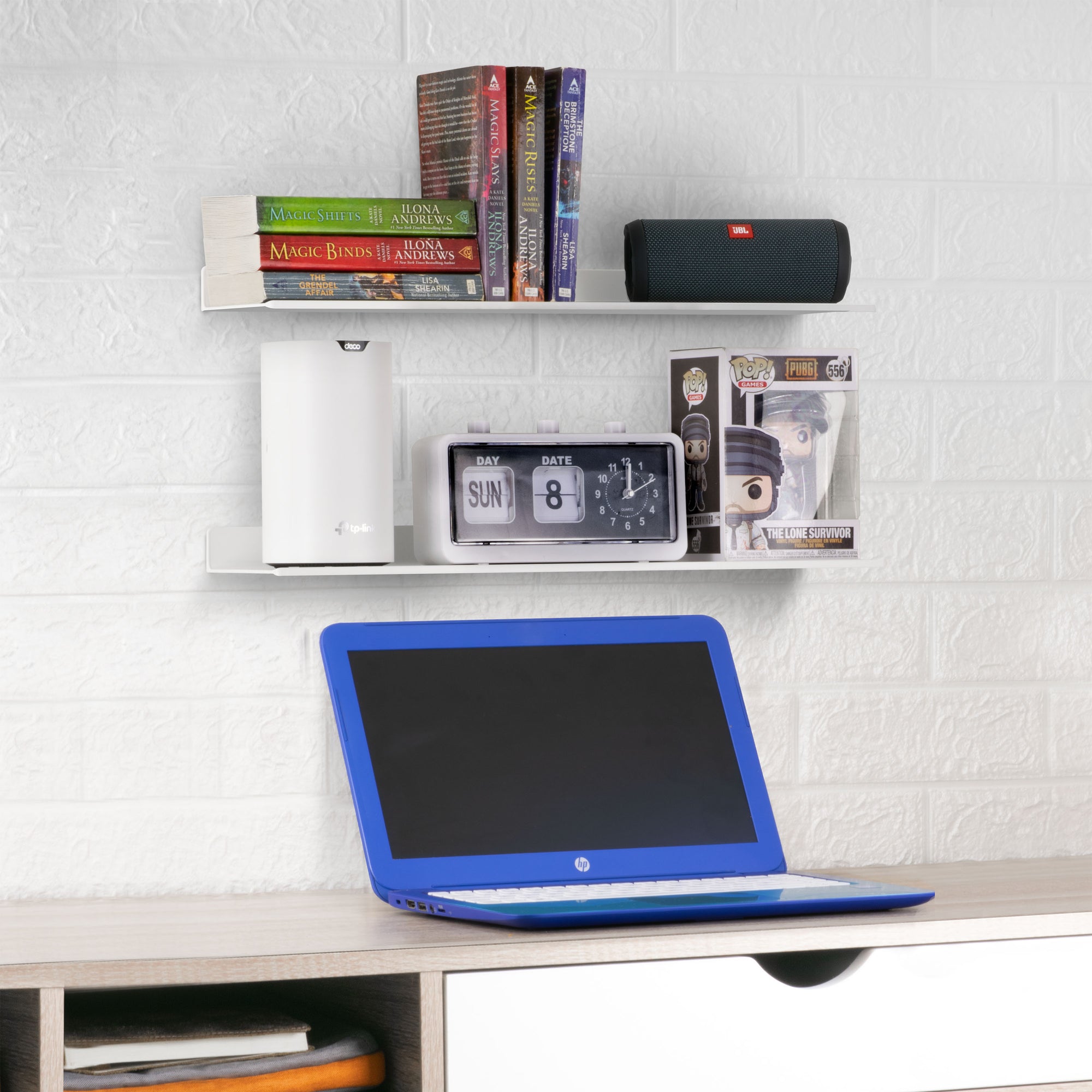 رف جداري معدني عالمي عائم من قطعتين مقاس 2 بوصة للكتب والمنظم ومكبرات الصوت والنباتات والكاميرات والكتب والديكور والتخزين وأجهزة التوجيه والمزيد